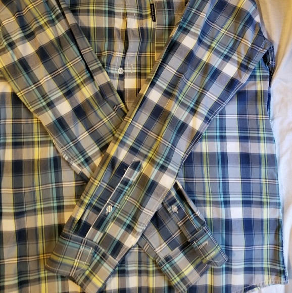 Ecko size medium button down. - Picture 3 of 3